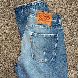 Levis 505c